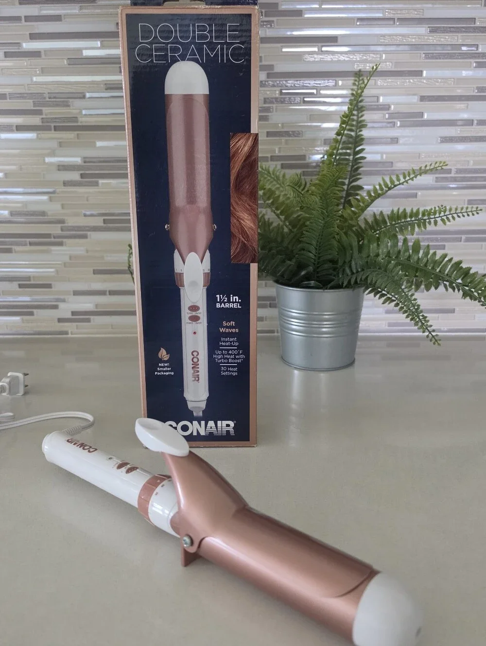 Conair Double Ceramic 1 1/2” Soft Waves Curling Iron White Rose Gold